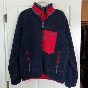 Men’s Patagonia Coat. Color Navy & Red. Size Large